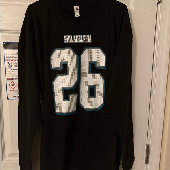 Philadelphia Eagles Barkley 26 Long Sleeve T-Shirt - Picture 2 of 3